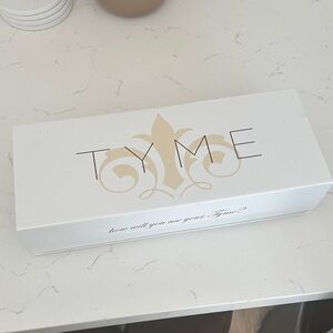 TYME Styling Tool Box in White and Gold